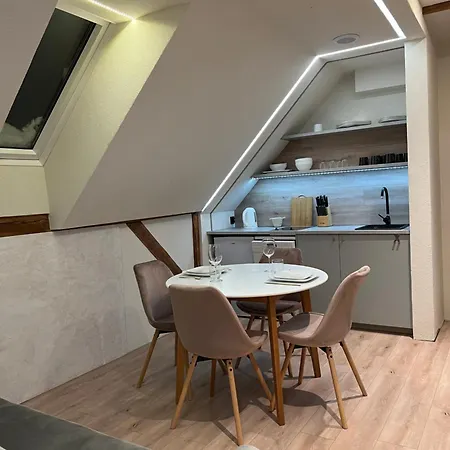 Apartment Black House88